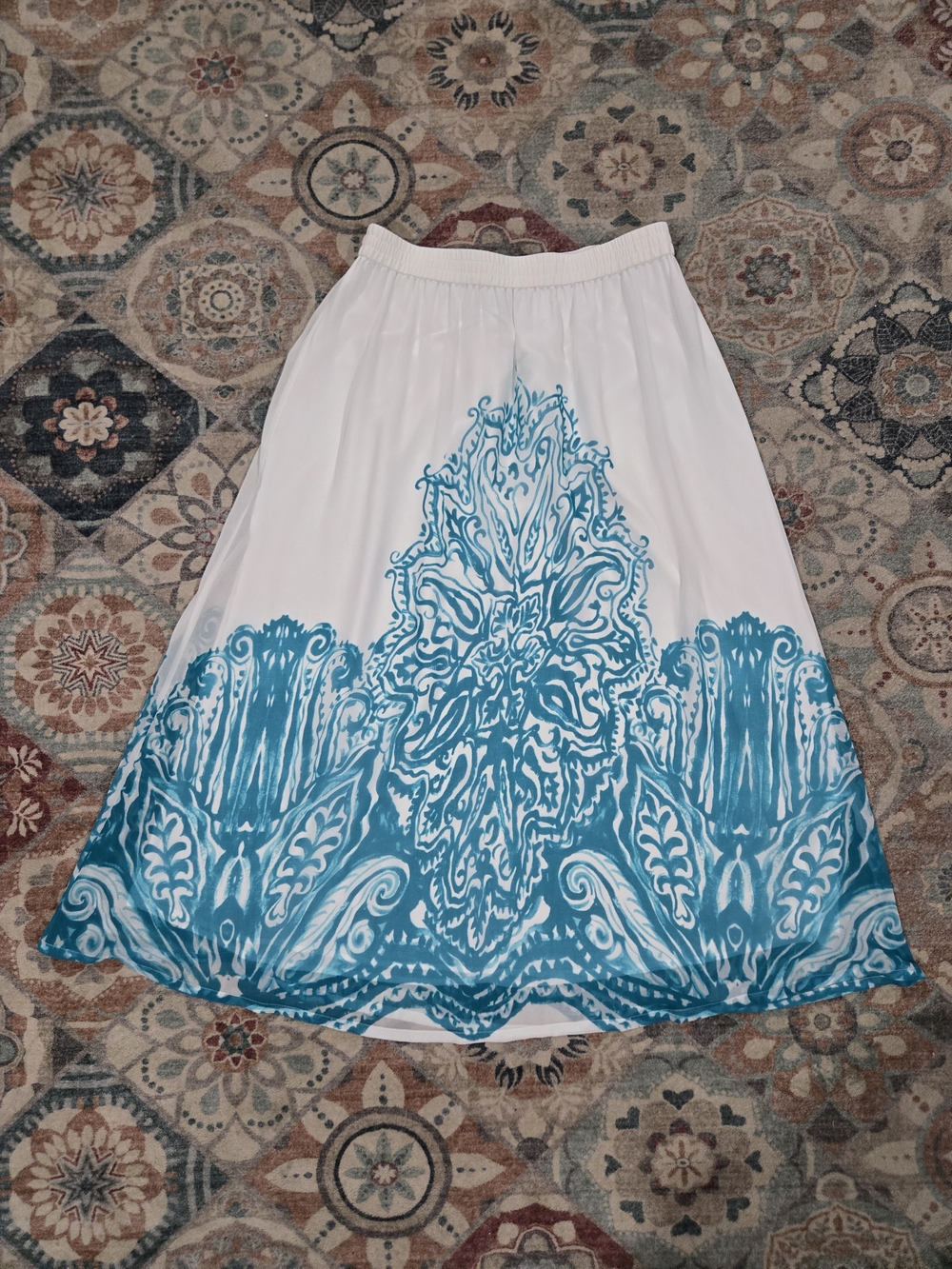 Soft Surroundings White Maxi Skirt with Teal Damask Print Large - Picture 4 of 5
